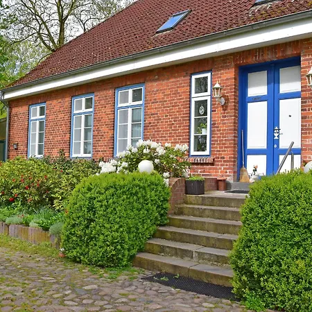 Im Gutshaus Schulenbrook * Metelsdorf